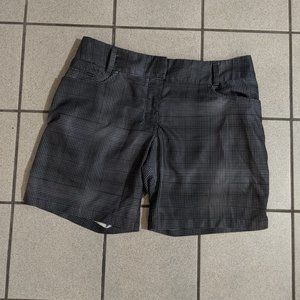 Cute Adidas Golf climalite golf shorts in size 4 with pockets